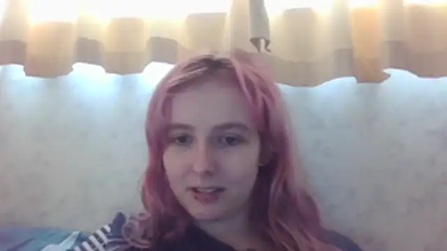 Snapshot of Valenciaishorny chatting on July 8, 1:32 am Valenciaishorny online show from July 8, 1:32 am