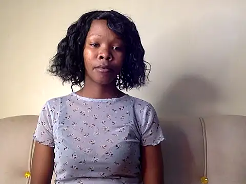 Snapshot of Shazziy chatting on July 8, 6:01 pm Shazziy online show from July 8, 6:01 pm