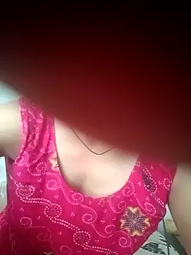 Snapshot of Lovely-Gupta chatting on July 16, 4:18 am Lovely-Gupta online show from July 16, 4:18 am