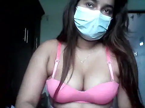 A-Rosesexy online show from July 16, 5:46 am