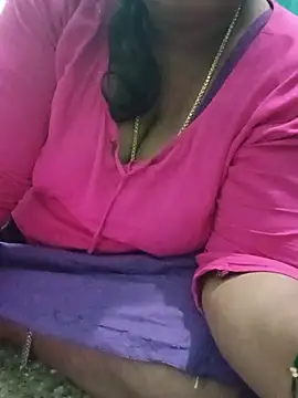 Snapshot of Tamil-lakhmi chatting on July 22, 6:22 pm Tamil-lakhmi online show from July 22, 6:22 pm
