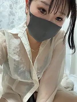 Snapshot of yume763 chatting on July 17, 3:29 pm yume763 online show from July 17, 3:29 pm