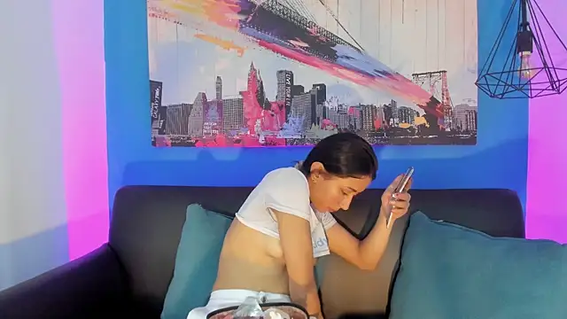 Luna roose2 online show from July 10, 12:52 pm