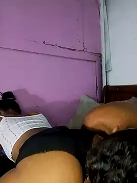 Snapshot of SUSY-LUIS chatting on July 11, 12:57 am SUSY-LUIS online show from July 11, 12:57 am