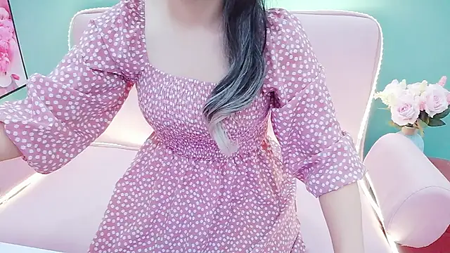  AmyHuang  online show from July 9, 7:01 am