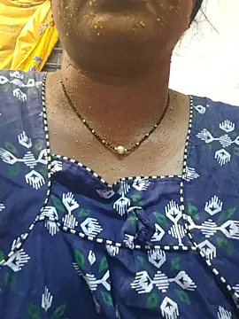 Snapshot of rojaaa-telugu chatting on July 14, 6:35 pm rojaaa-telugu online show from July 14, 6:35 pm