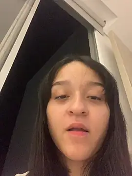 Snapshot of ruemi_rose chatting on July 25, 6:55 am ruemi rose online show from July 25, 6:55 am