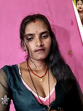 Snapshot of Cute_shivangi825 chatting on July 22, 4:21 pm Cute shivangi825 online show from July 22, 4:21 pm