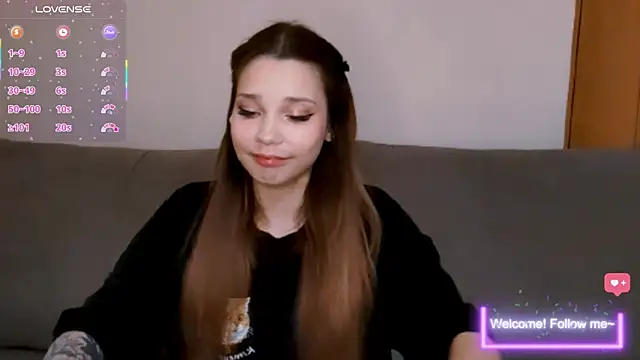 kittenalissa online show from July 19, 5:38 pm