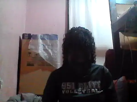 Snapshot of shix43 chatting on July 14, 3:44 am shix43 online show from July 14, 3:44 am