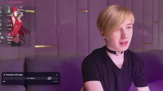 Snapshot of OrionLovell chatting on July 23, 8:29 pm OrionLovell online show from July 23, 8:29 pm