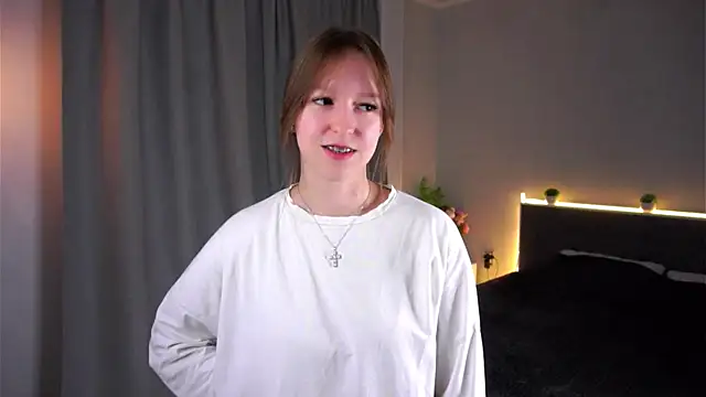 PriscillaWertz online show from July 19, 5:38 pm