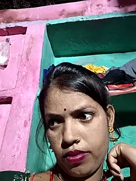 Cut uma825 online show from July 27, 4:14 pm