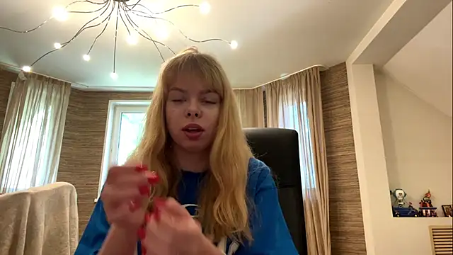 Snapshot of SERBIAN_KISS chatting on July 18, 6:17 am SERBIAN KISS online show from July 18, 6:17 am