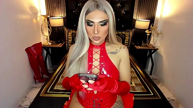 Alexandra cooper online show from July 13, 12:30 pm