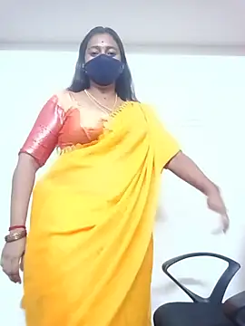 laxi tamilponnu online show from July 22, 2:20 pm