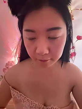 Snapshot of mitang688 chatting on July 14, 5:12 am mitang688 online show from July 14, 5:12 am