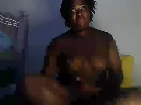 Snapshot of fineassluckie chatting on July 15, 2:33 pm fineassluckie online show from July 15, 2:33 pm