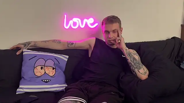 jxxxsti0n online show from July 13, 1:36 pm