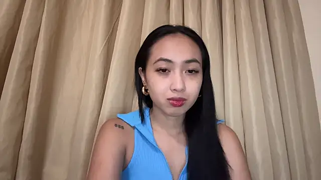 RisaBongartz online show from July 13, 5:43 am