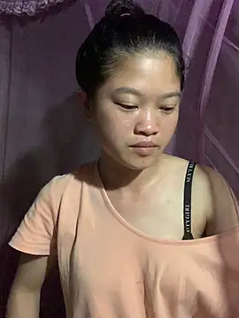 LilyLily68 online show from July 14, 5:29 pm