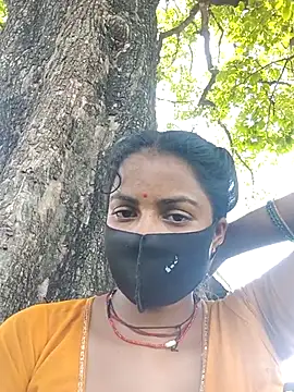 Snapshot of Poojakumari20 chatting on July 26, 9:16 am Poojakumari20 online show from July 26, 9:16 am