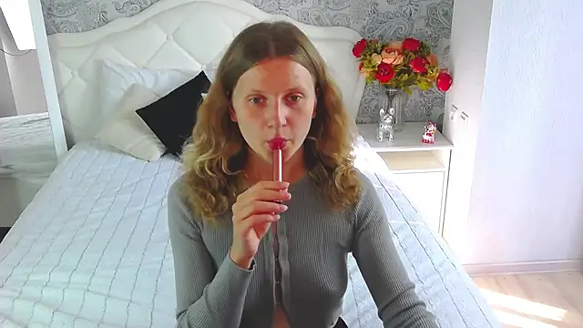 Mary Charm online show from July 26, 3:47 am