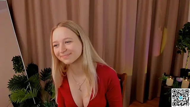 Snapshot of GirlMathExpert chatting on July 27, 6:09 am GirlMathExpert online show from July 27, 6:09 am