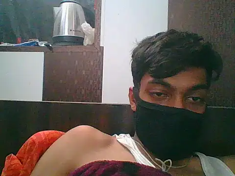 Snapshot of adarsh_music chatting on August 2, 4:22 am adarsh music online show from August 2, 4:22 am