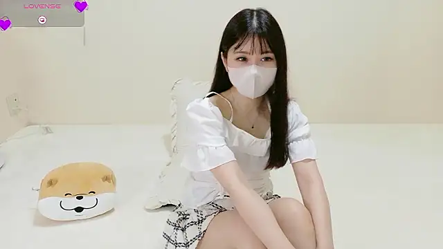 Snapshot of Mila_Velvet_LIVE chatting on July 17, 10:11 am Mila Velvet LIVE online show from July 17, 10:11 am