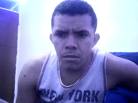 Snapshot of Franco_xander chatting on July 27, 5:14 am Franco xander online show from July 27, 5:14 am