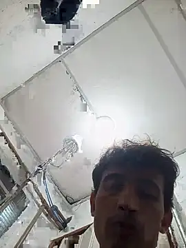 Snapshot of guii65 chatting on July 28, 8:34 pm guii65 online show from July 28, 8:34 pm