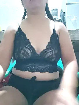 iamlica online show from July 25, 9:45 pm