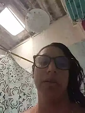 milarous online show from July 16, 4:46 pm