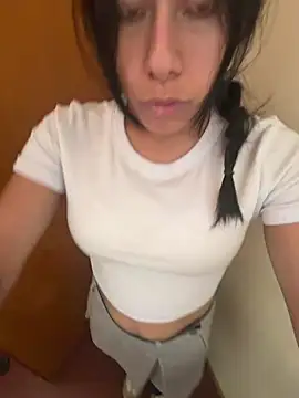 Snapshot of Isabel_stone3 chatting on July 18, 7:39 pm Isabel stone3 online show from July 18, 7:39 pm