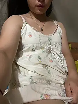 Snapshot of Lylalaa chatting on July 25, 1:52 pm Lylalaa online show from July 25, 1:52 pm