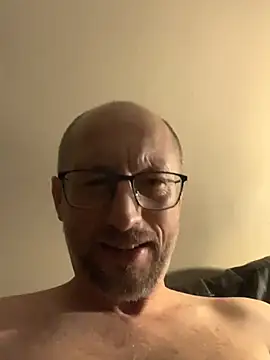 Snapshot of Rosbif69 chatting on July 21, 11:18 pm Rosbif69 online show from July 21, 11:18 pm