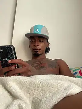 Snapshot of KINGMONEY98 chatting on July 21, 5:37 pm KINGMONEY98 online show from July 21, 5:37 pm