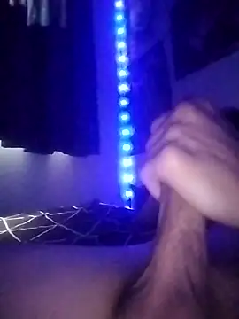 XxxboyplayxxX online show from July 18, 6:23 pm