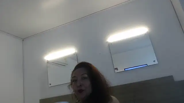 SpohieSoler online show from July 21, 3:31 am