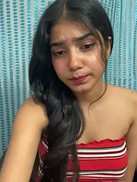 Snapshot of Hye__manvi_ chatting on July 17, 6:09 am Hye manvi online show from July 17, 6:09 am