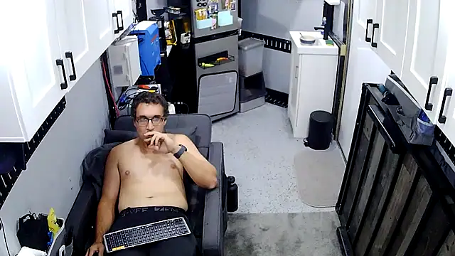 z-moon online show from July 23, 1:08 am
