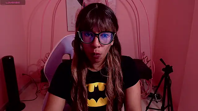 Ariavelvett  online show from July 23, 7:28 am