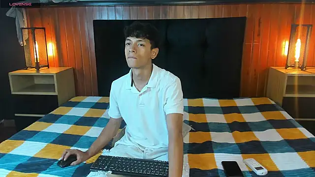 Im Kael  online show from July 20, 2:59 am
