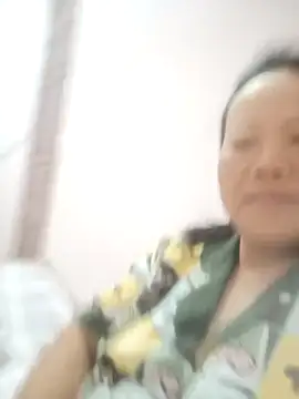 Queenie9z online show from July 19, 2:21 pm
