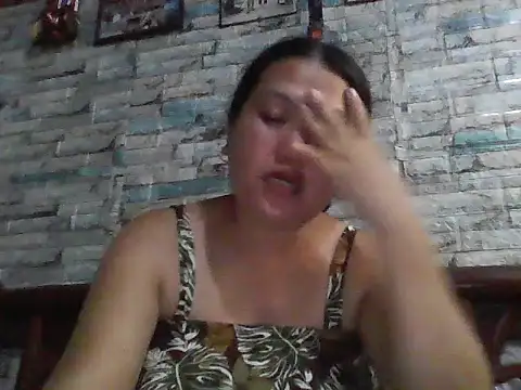 Lunasky05 online show from July 29, 12:47 pm