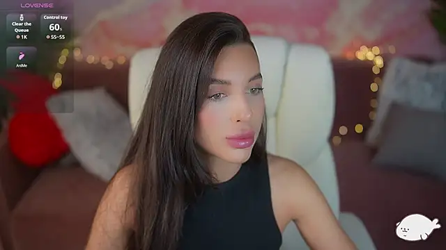Snapshot of JasminBee chatting on July 21, 7:00 am JasminBee online show from July 21, 7:00 am