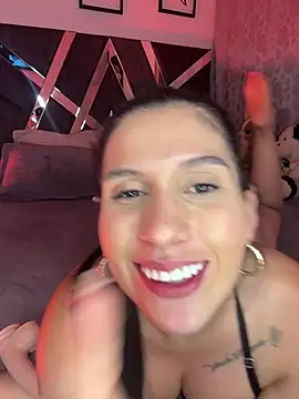 Snapshot of catalina__blake chatting on August 6, 11:39 pm catalina blake online show from August 6, 11:39 pm