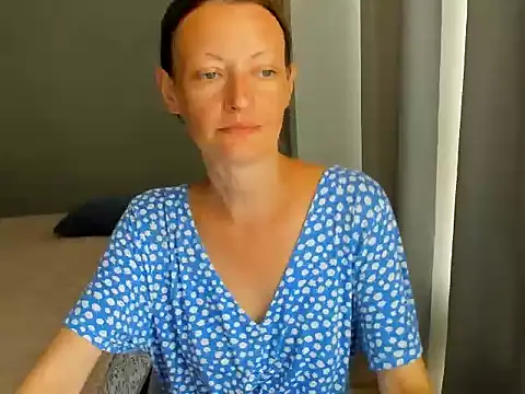 Snapshot of VelvetZara chatting on July 23, 12:14 pm VelvetZara online show from July 23, 12:14 pm