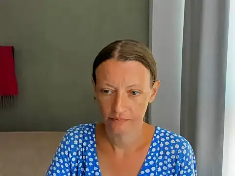 Snapshot of VelvetZara chatting on July 24, 2:26 pm VelvetZara online show from July 24, 2:26 pm